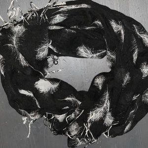 Printed Village black and white feather scarf